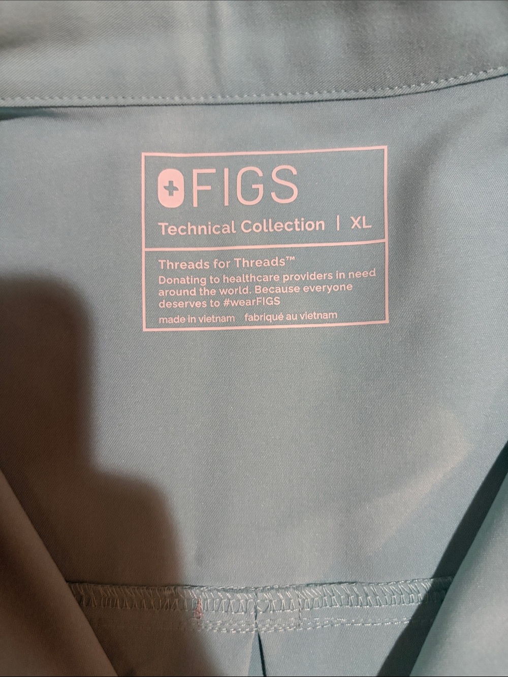 FIGS Rafaela Top - Picture 2 of 2
